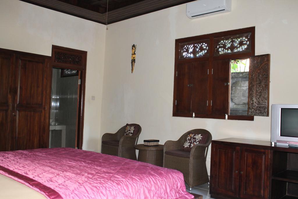 Careen Guest House ウブド エクステリア 写真