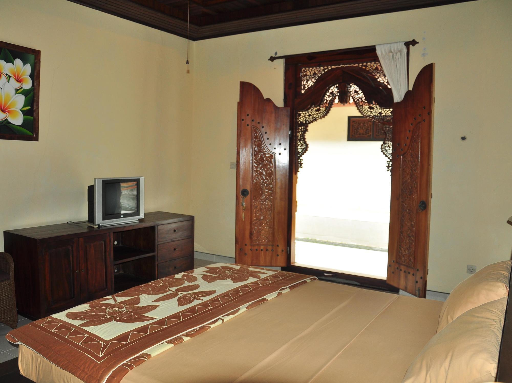 Careen Guest House ウブド エクステリア 写真